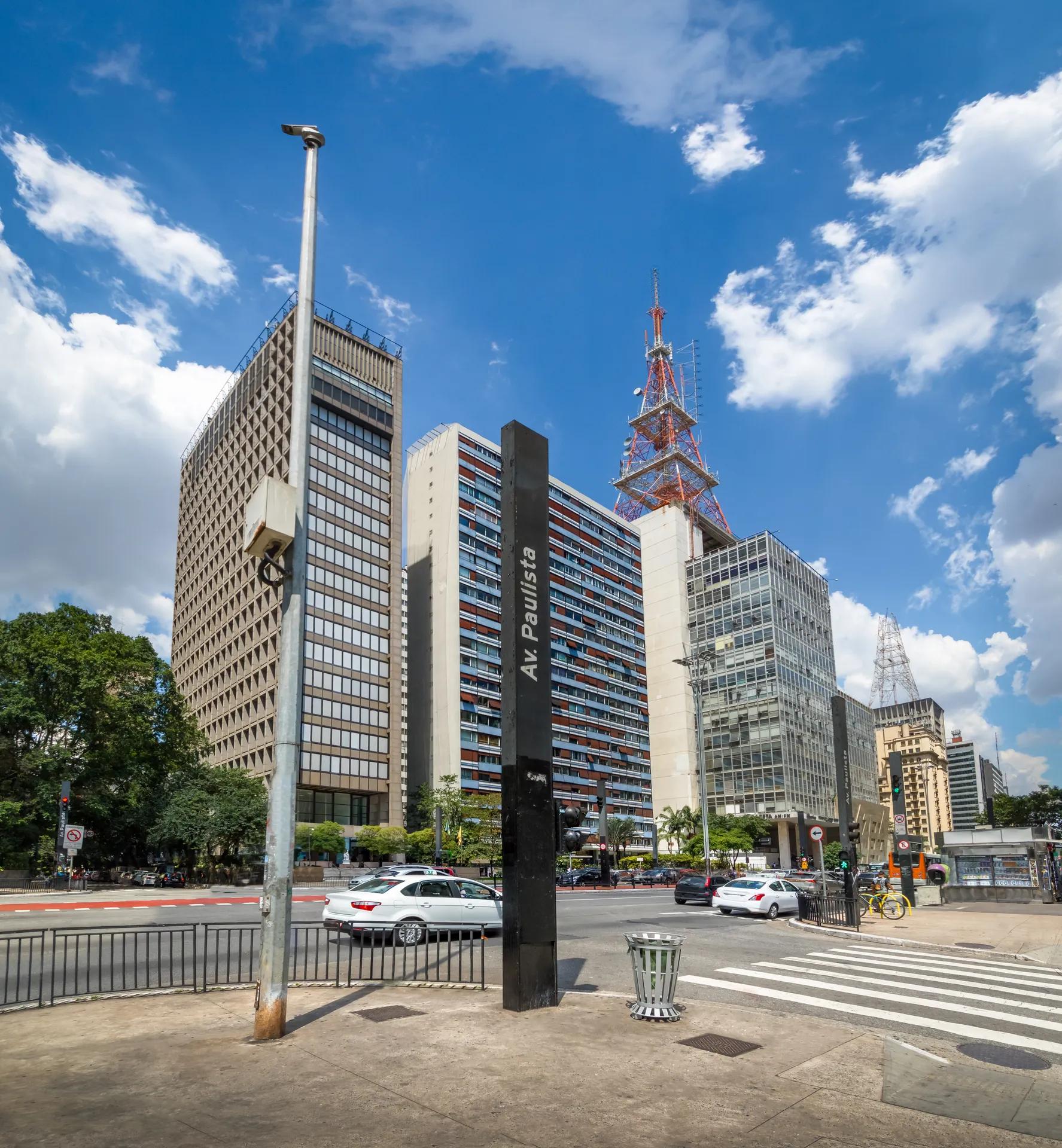 Aluguel comercial subiu 2,62% em 2021, maior alta em 8 anos, aponta FipeZap